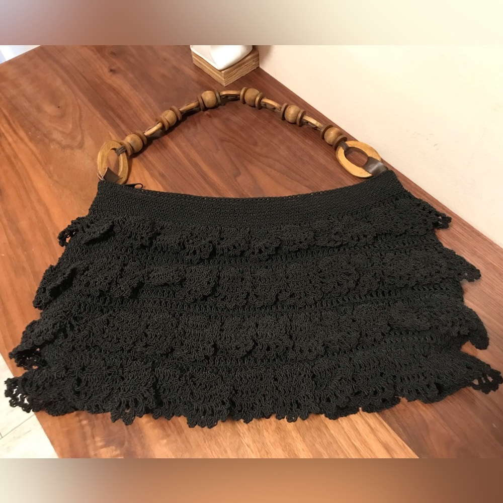Cappelli crochet hand bag in black
